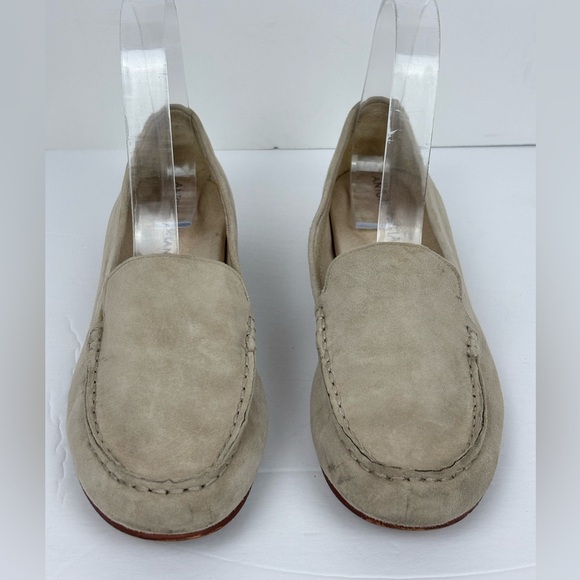 Antonio Melani Light Tan color flat Loafers Women's Size 7.5 DILLARDS - Picture 1 of 8